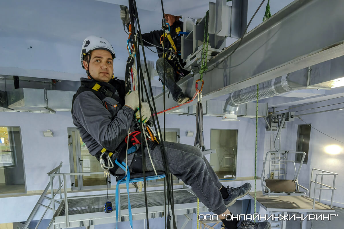 Монтаж металлоконструкций альпинистами