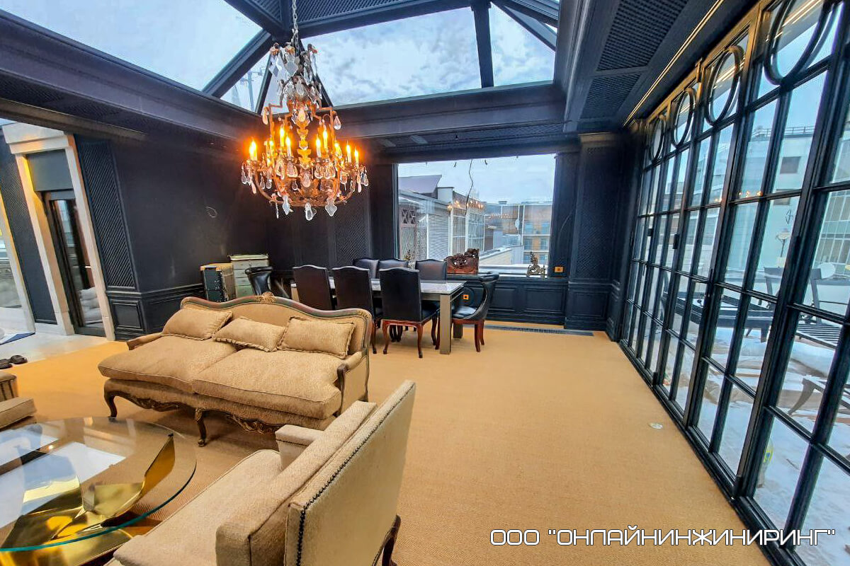 Остекленная беседка на металлокаркасе