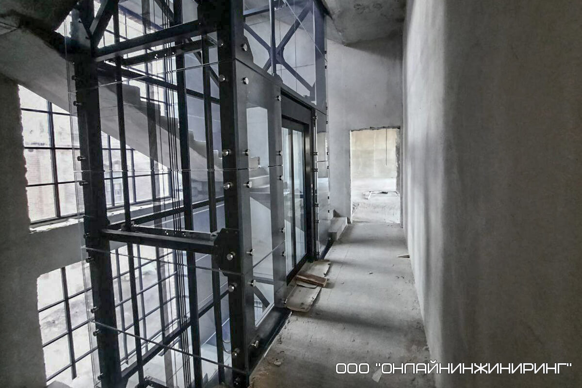 Стеклянная шахта лифта